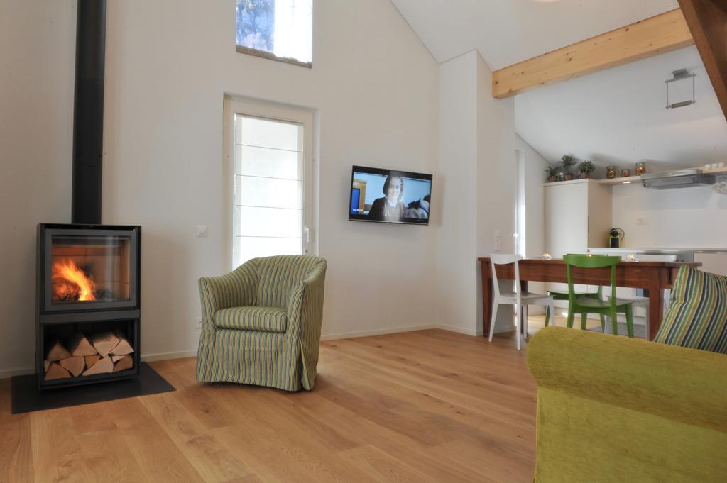 Myverzasca Resort Casa Rossa Brione  部屋 写真