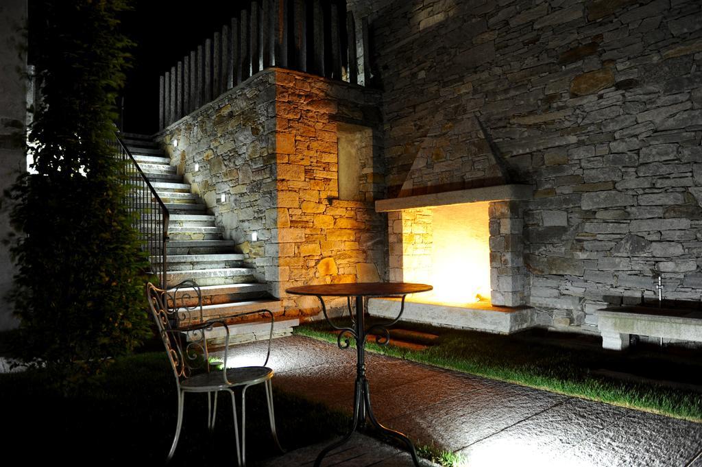 Myverzasca Resort Casa Rossa Brione  エクステリア 写真