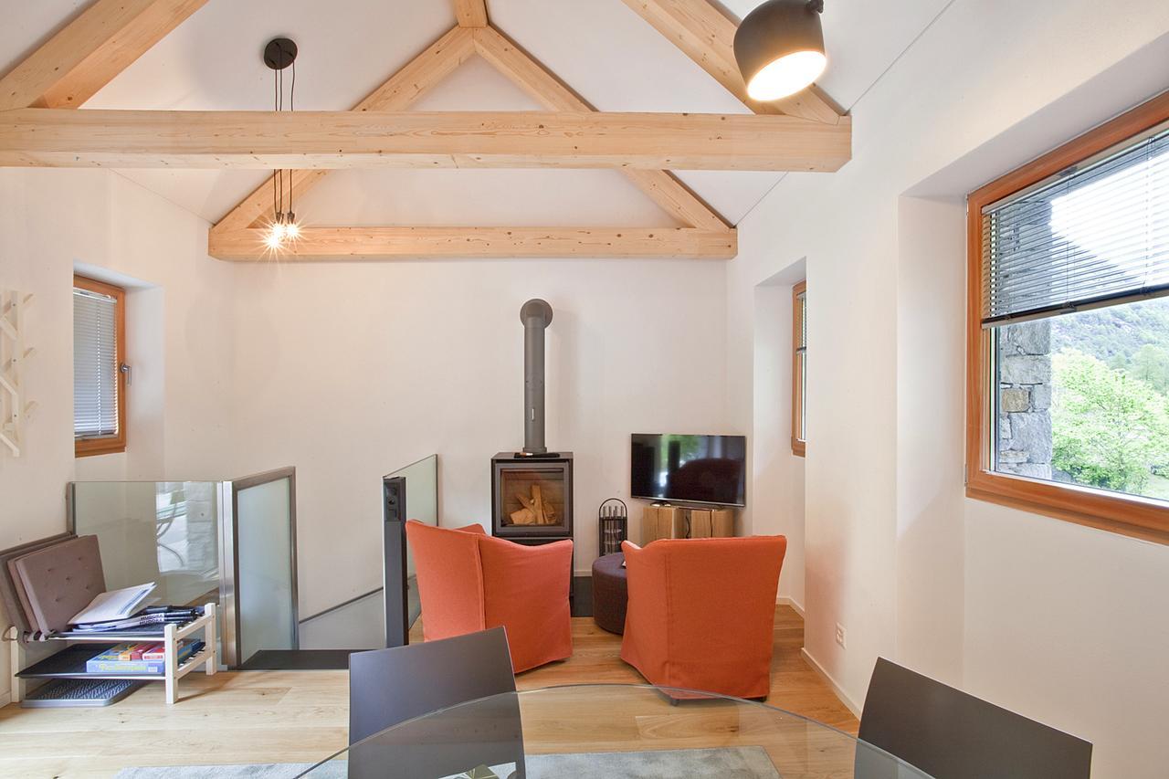 Myverzasca Resort Casa Rossa Brione  エクステリア 写真